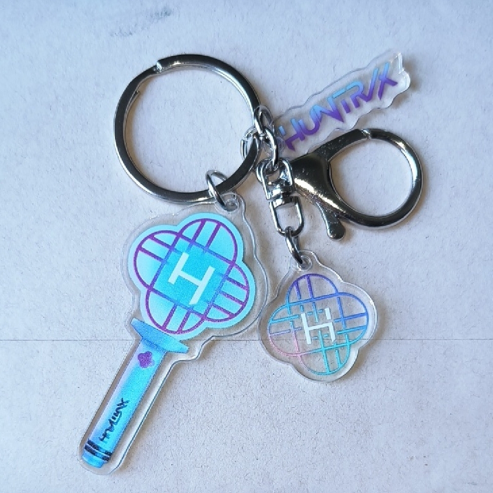 HUNTRX H Logo Keychain Charm in Holographic Teal & Purple